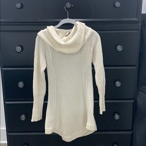 Anthropologie winter white tunic sweater